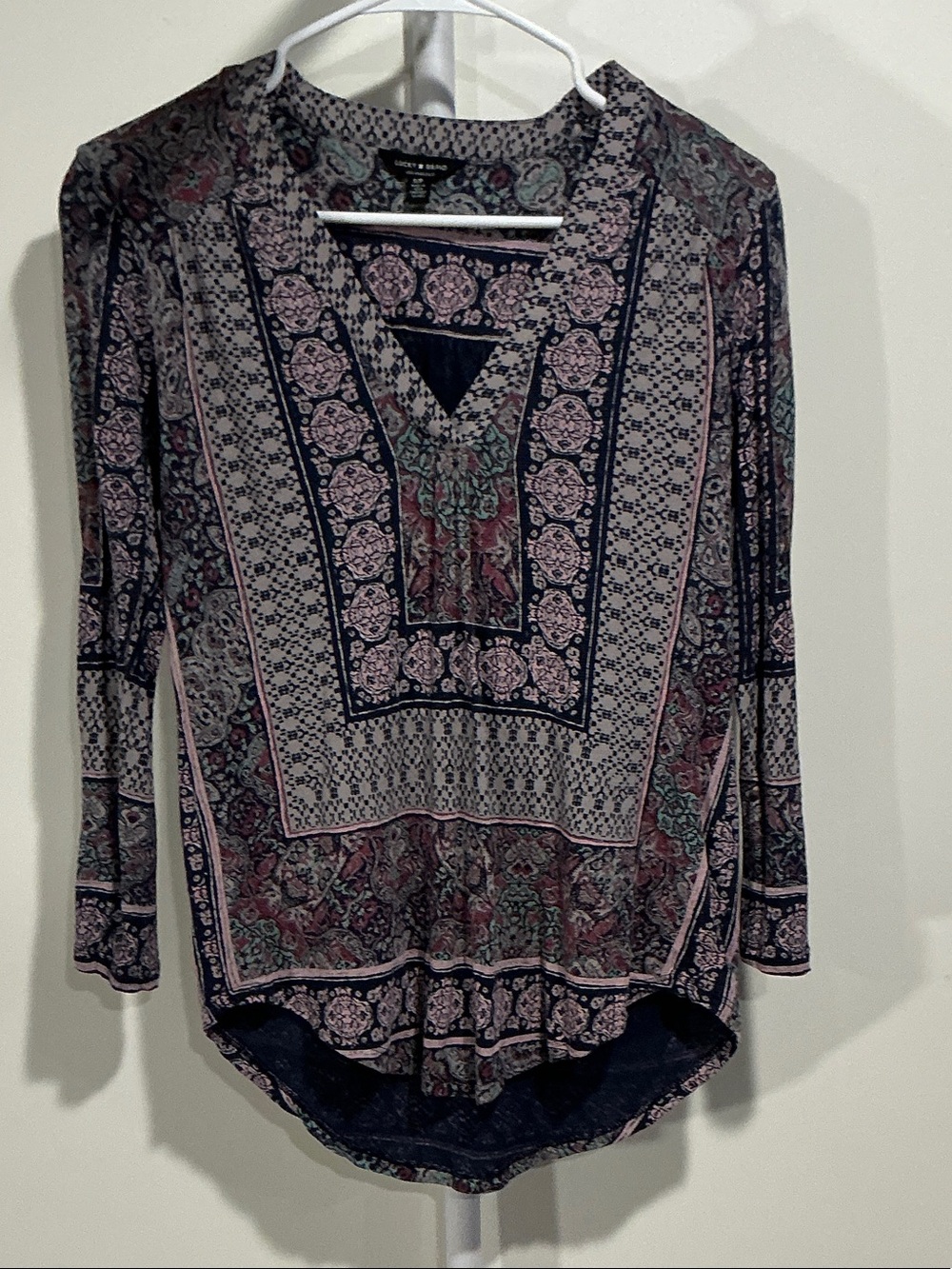 Lucky Brand Navy Pink and Green Paisley V-Neck Long Sleeve Top